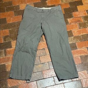 Columbia 38/30 olive drag grey pants.